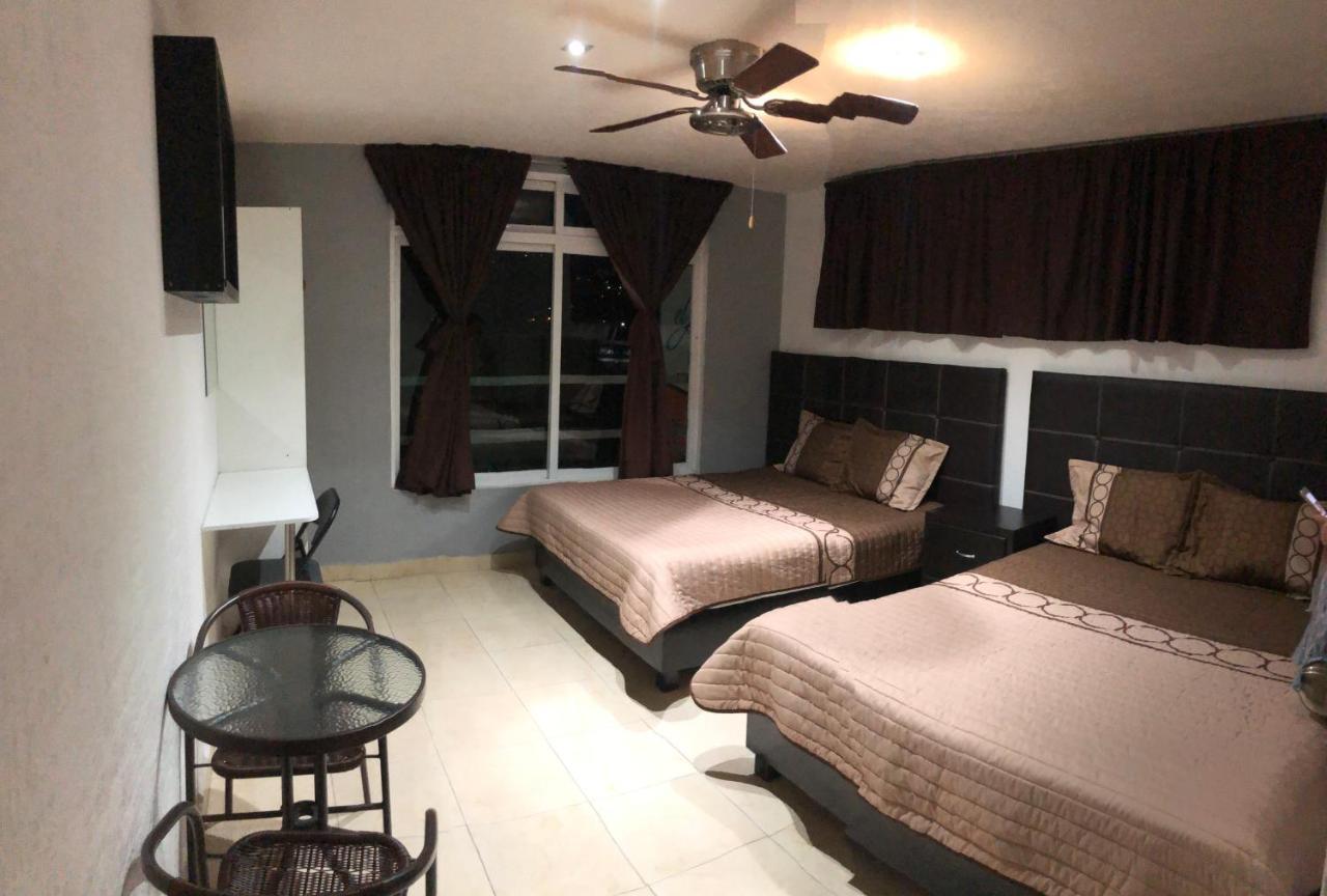Hotel El Arco Zitácuaro 外观 照片